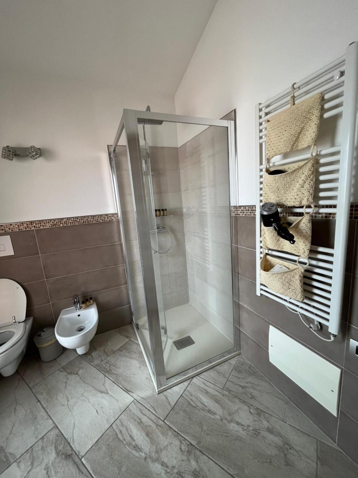 B&B Florian San Teodoro  Bagian luar foto